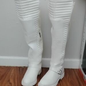 White Knee-High Boots with Buckle Detail